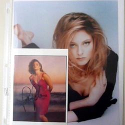 Autographs Jodie Foster Apx 3x5 Hand Signed Magazine Clipping  
