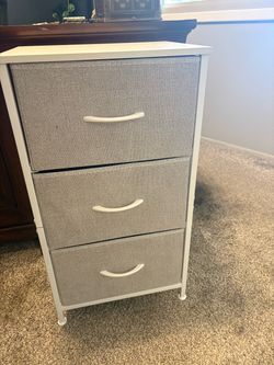 AODK new dresser/nightstand 3 drawers