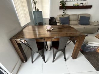 Dining Table Set with 4 Chairs