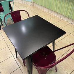 Distressed Tables And Chairs