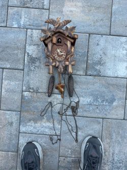Swiss Made Vintage Mechanical Cuckoo Clock – Complete – Needs Repair