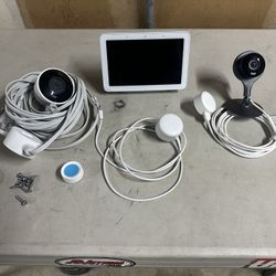 Google nest Indoor and Outdoor cameras with Home Hub