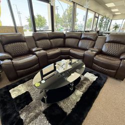 Power Recliner Sectional 