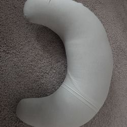 Snuggle Me Breastfeeding Pillow & Cover