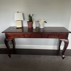 Side Tables 