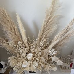 Dry Flower Pampas arrangement 