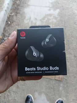 Beats studio buds