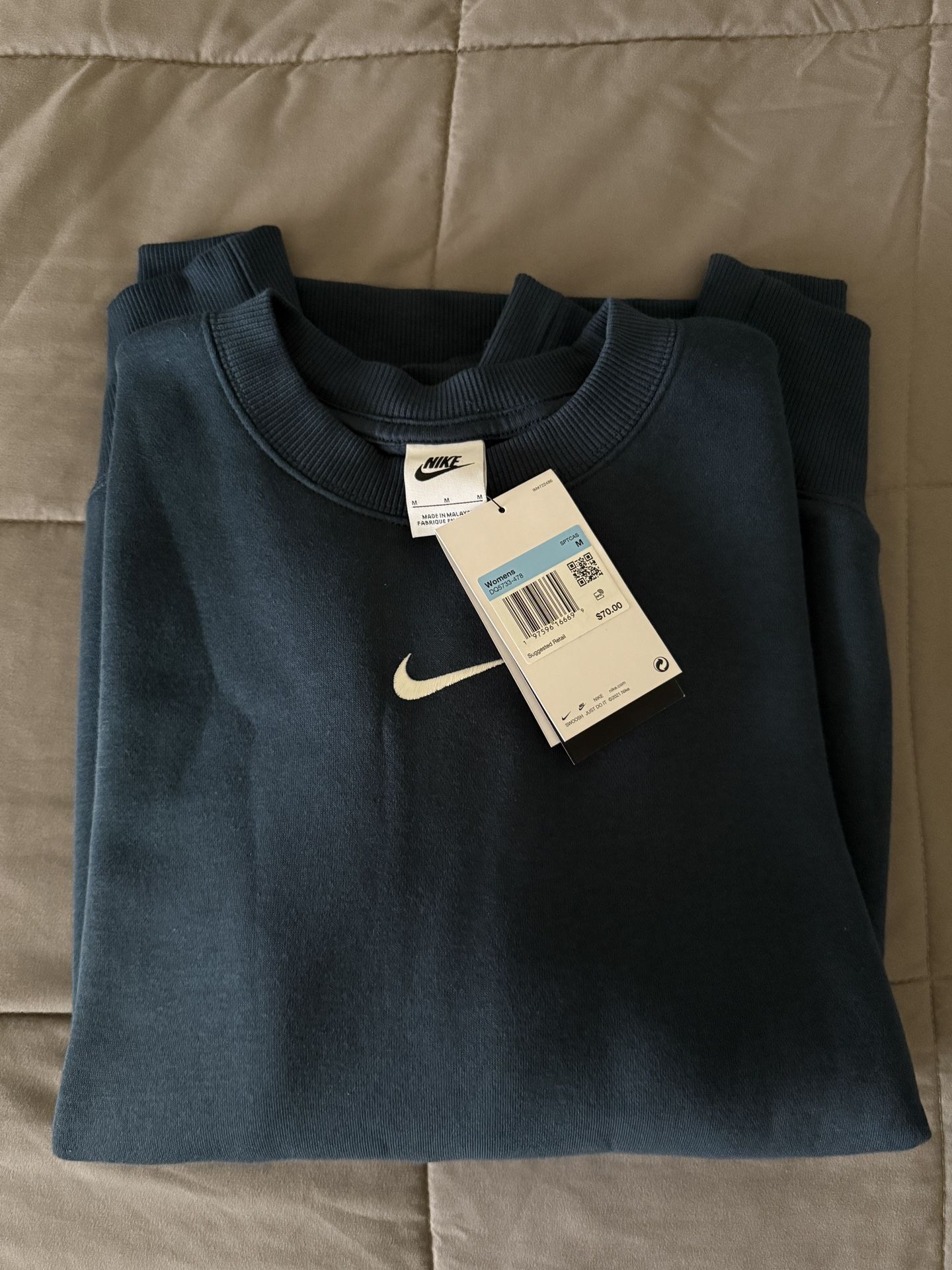 Nike Women’s Oversized Sweatshirt