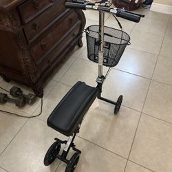 Knee Scooter/Walker