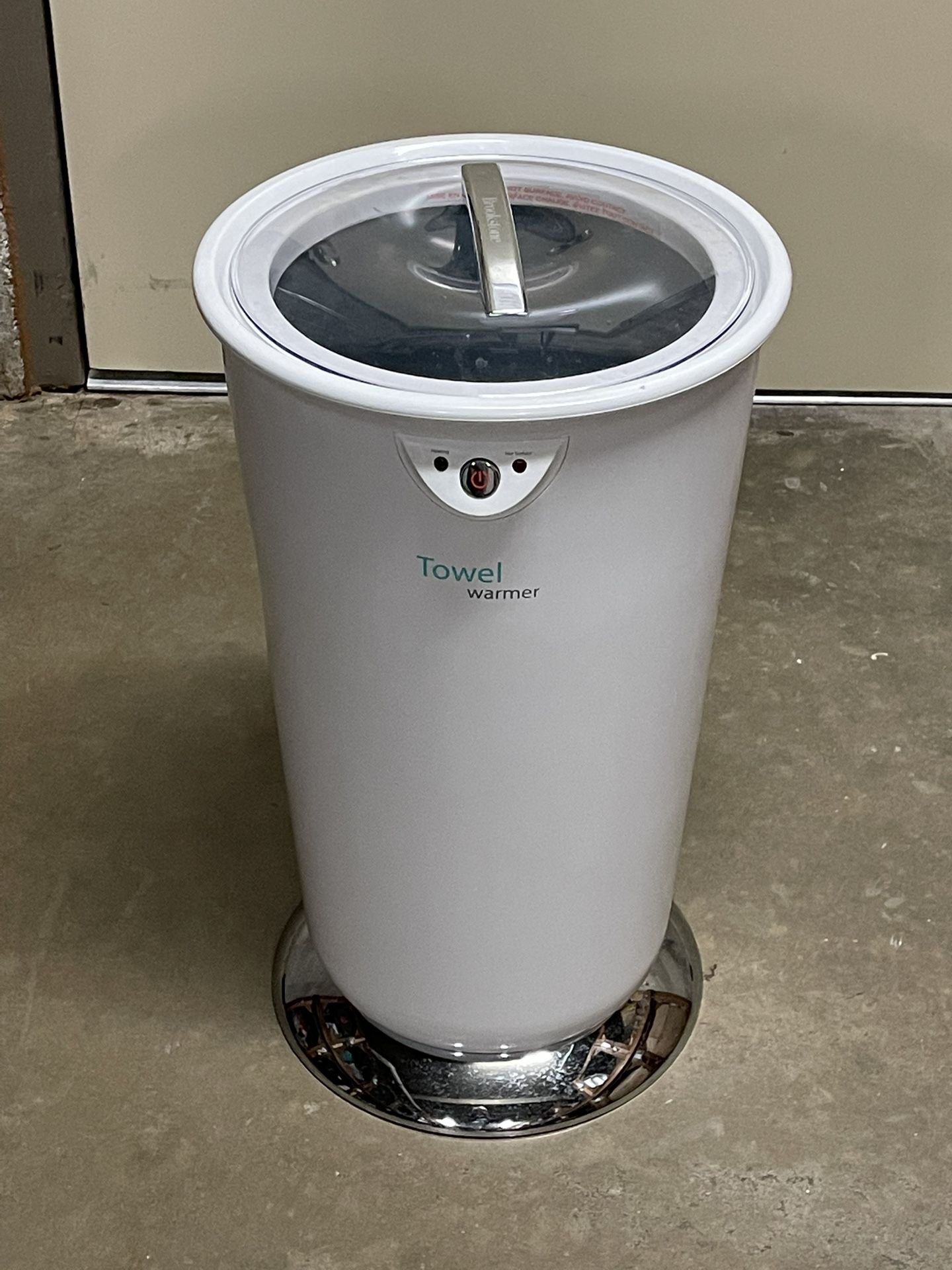 IMPERFECT BROOKSTONE Large TOWEL WARMER (imperfect, but still works!! Pls read details herein!!) - posted price is firm.