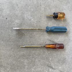 Screwdrivers 