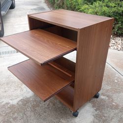 ROLLING CABINET WITH SLIDE OUT SHELVES 