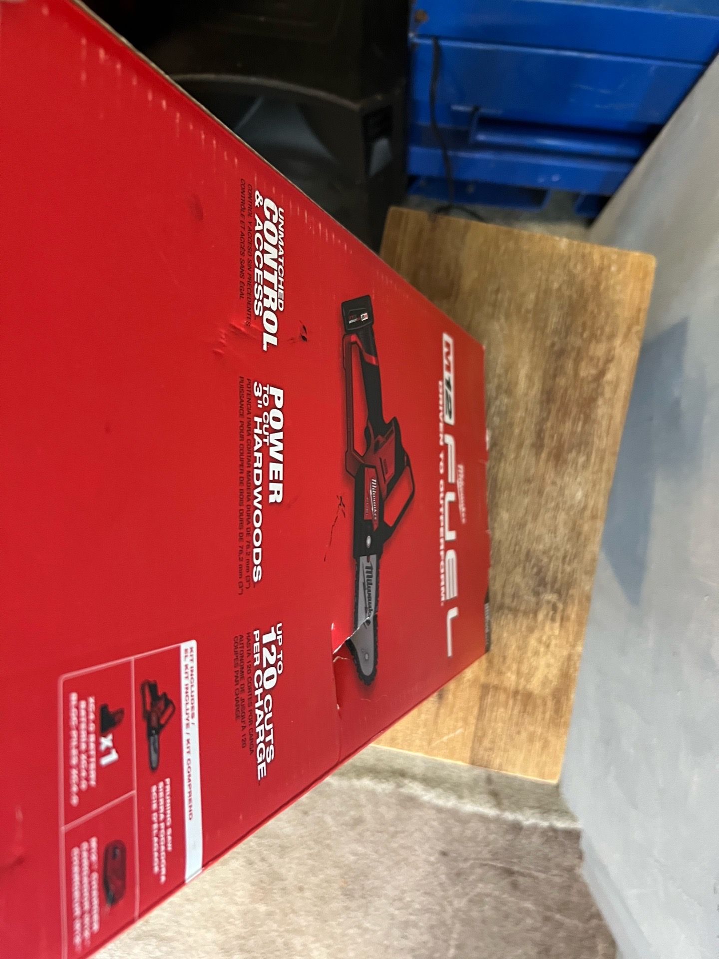 Milwaukee hand chainsaw