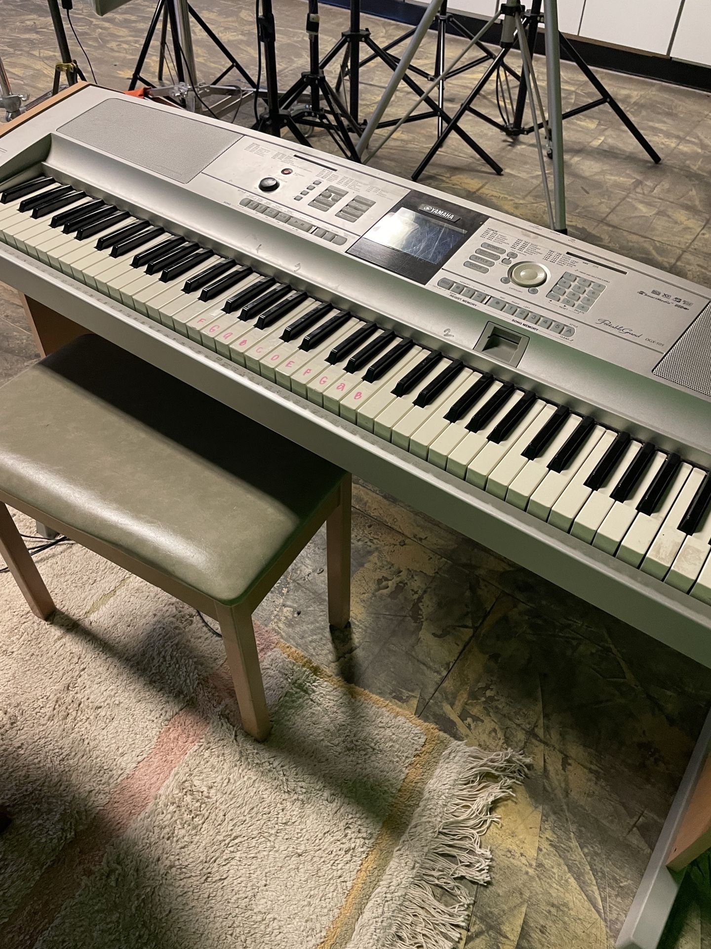 Yamaha Synthesizer