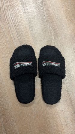 Balenciaga Slides