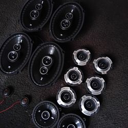 4 6x9  6 Tweeters N 2 Little 1 For 300