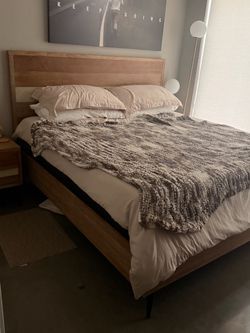 Mid-Century Modern Wood Bed Frame / Cali king  bed and night end table