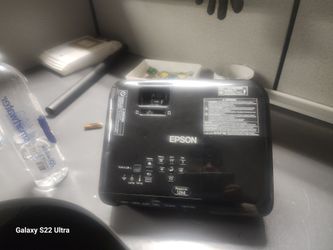 Epson EX7240 Pro
Wireless 3LCD Projector