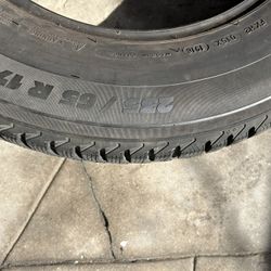 Single Tires