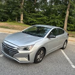 2019 Hyundai Elantra