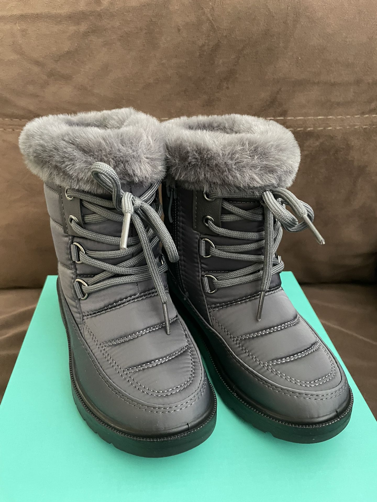 Snow Boots - Size 10 (child)