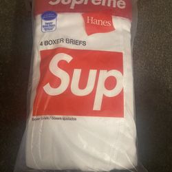 supreme boxers size M