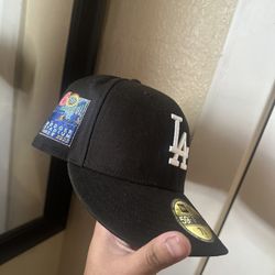 La Dodgers Fitted Hat