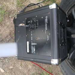 Tailgate ion,portable system for iPad w/instrument mics