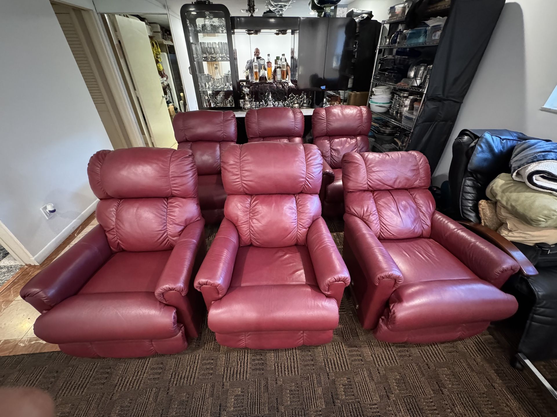 Set Of Burgundy Lazy Boy Recliner Chairs La Z Boy Leather