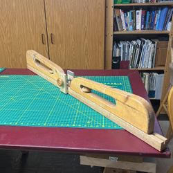 Cross Country Ski Waxing Station Can Be Clamped On Table/bench