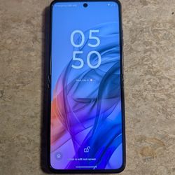 Motorola Razr 2024 - Grey