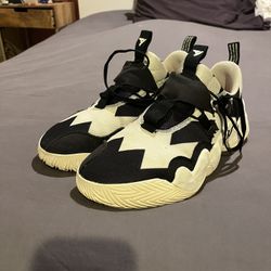 Trae Young 1 Size 13Just Don’t Wear Them 