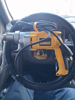 Milwaukee m18 drywall cut out tool