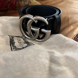 Black Leather Gucci Belt for Women