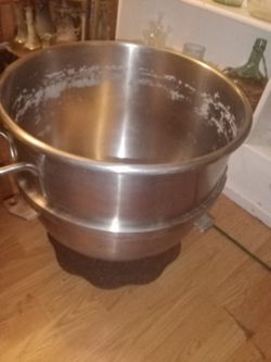 Aluminum Pot With Metal Welded On Bottom So It Can Be On A Burner Or Open Fire