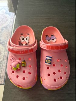 spongebob, Patrick crocs