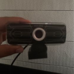 Brand New Monitor Hp.       does not ship to you don’t have to pay only the $75.