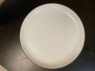 barebones outdoor plates 4 pcs