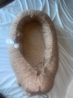 Coocoobaby baby lounger