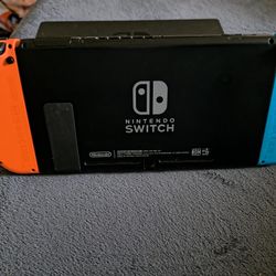 Nintendo Switch 