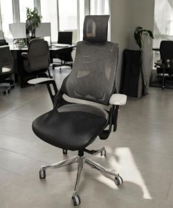 Mazzini High Back Chair – $649.99 📦 Florida