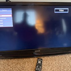 Magnovox 42 w/DVD player w/Remote