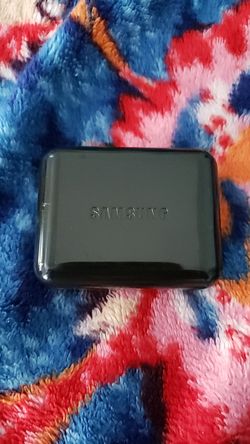 Samsung headphones with buttons and mic