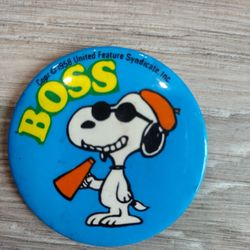 1958 United Feature Syndicate Inc SNOOPY PEANUTS BOSS 2¼" Pinback Cherry Hill NJ