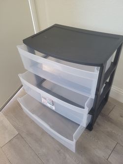 3 Drawers Plastic cart.