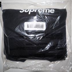 Supreme Box Logo Size Medium
