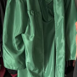 Safe Creek High School Graduation Gown 2024