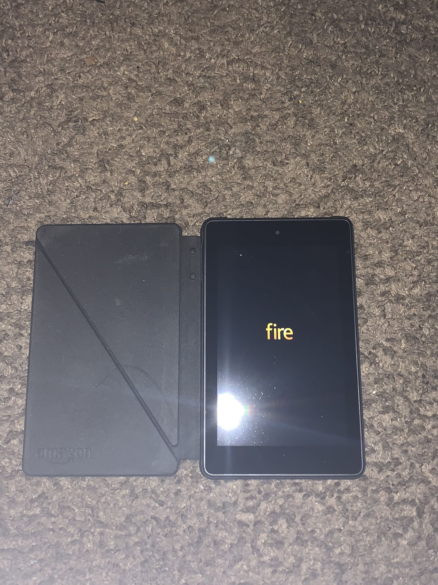 Amazon Fire Tablet W Magnetic Case