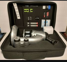 SCIENCE MICROSCOPE SET 400X 100X 40X w/ BLACK ZIPPER CARRY CASE AC adapter and manual included.