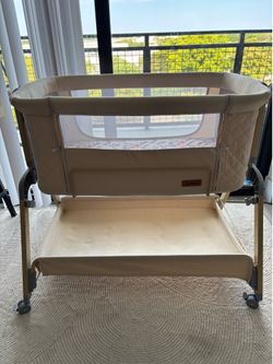 Bassinet bedside sleeper